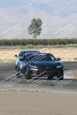 media/Sep-15-2024-Speed Ventures (Sun) [[7a54f7ed2f]]/86 Group/Session 1 (Outside Grapevine)/